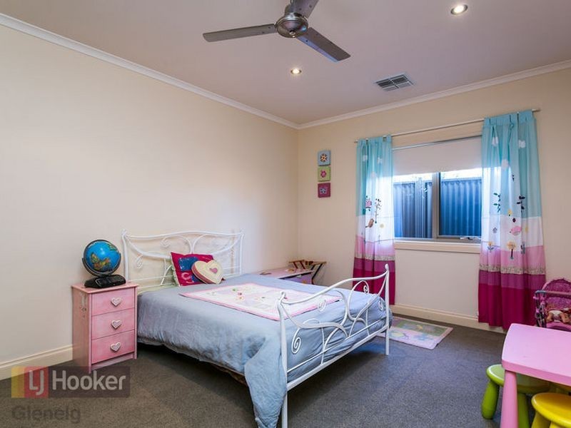 10 Emily Avenue, Clapham SA 5062