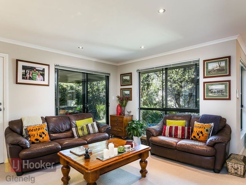 11A Scarborough Terrace, Dover Gardens SA 5048