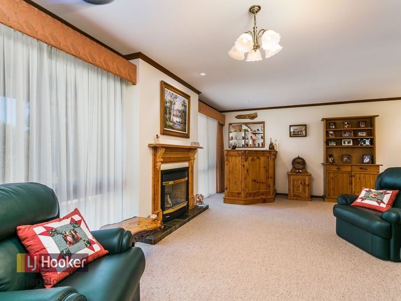 4 Proctor Street, Flagstaff Hill SA 5159