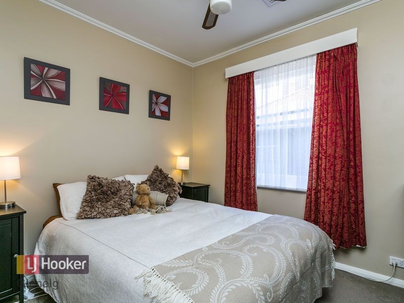 10 Avalon Road, Marion SA 5043