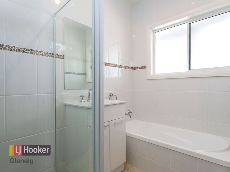 10 Avalon Road, Marion SA 5043