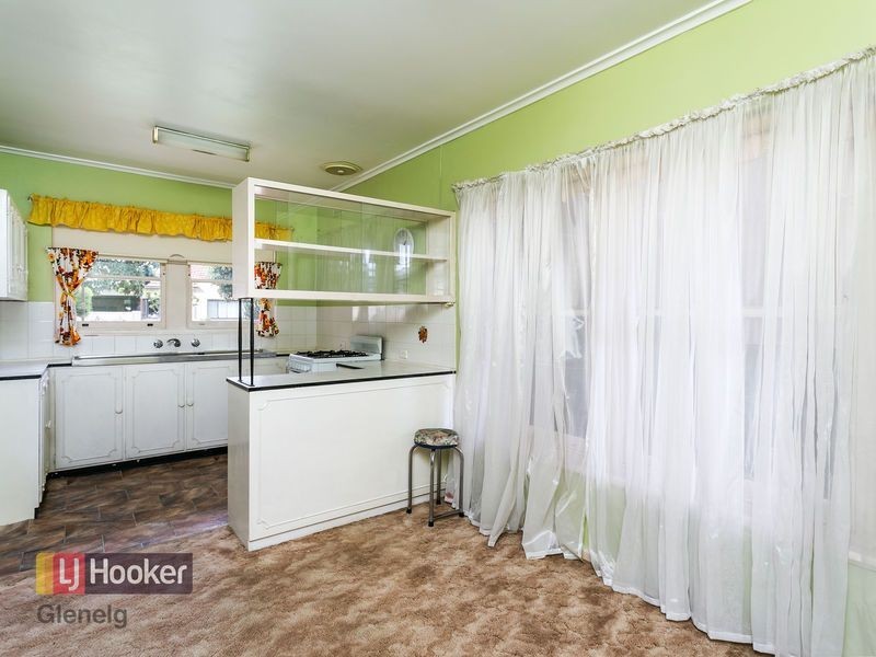 6/9 Strathmore Terrace (aka Marlborough St), Brighton SA 5048