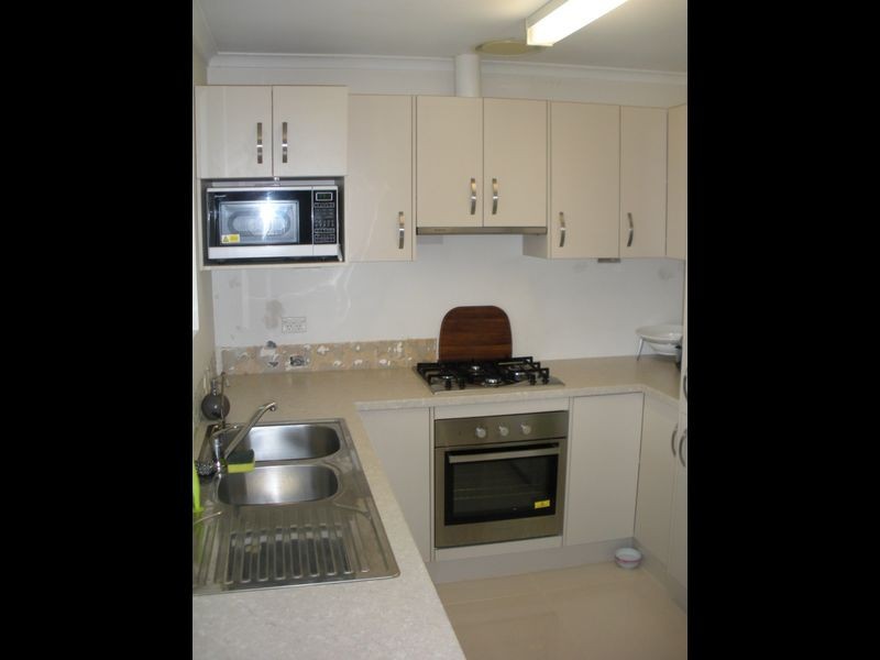 4 Barton Drive, Trott Park SA 5158