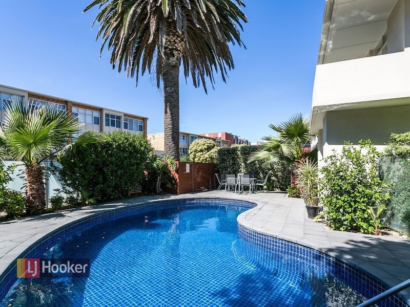 27/18 Moseley Street, Glenelg SA 5045