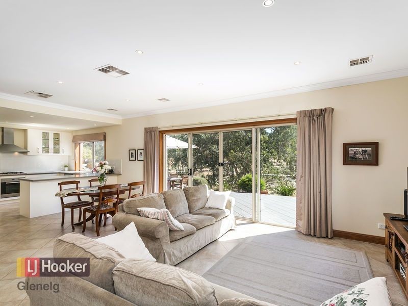 28 Sturt Approach, Flagstaff Hill SA 5159