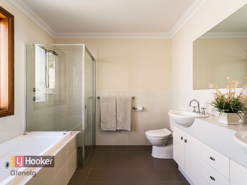 28 Sturt Approach, Flagstaff Hill SA 5159