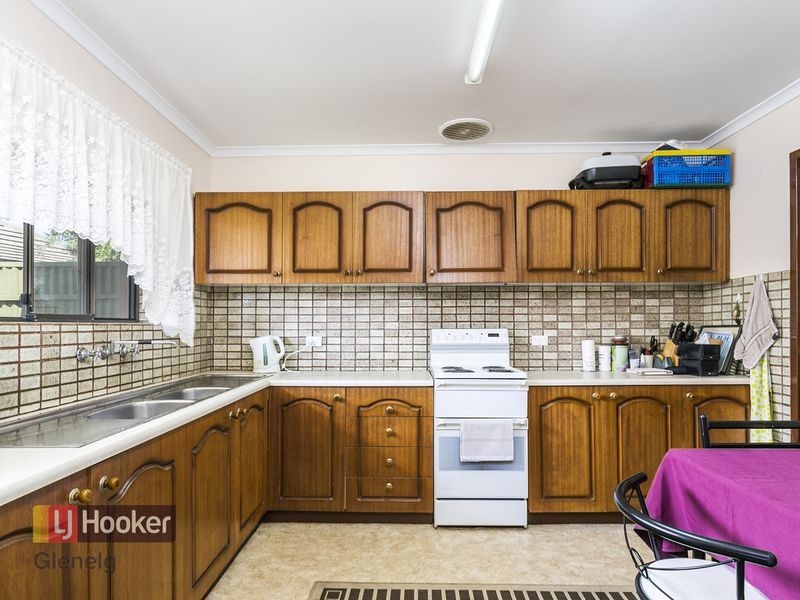 1/16 Finniss Street, Marion SA 5043