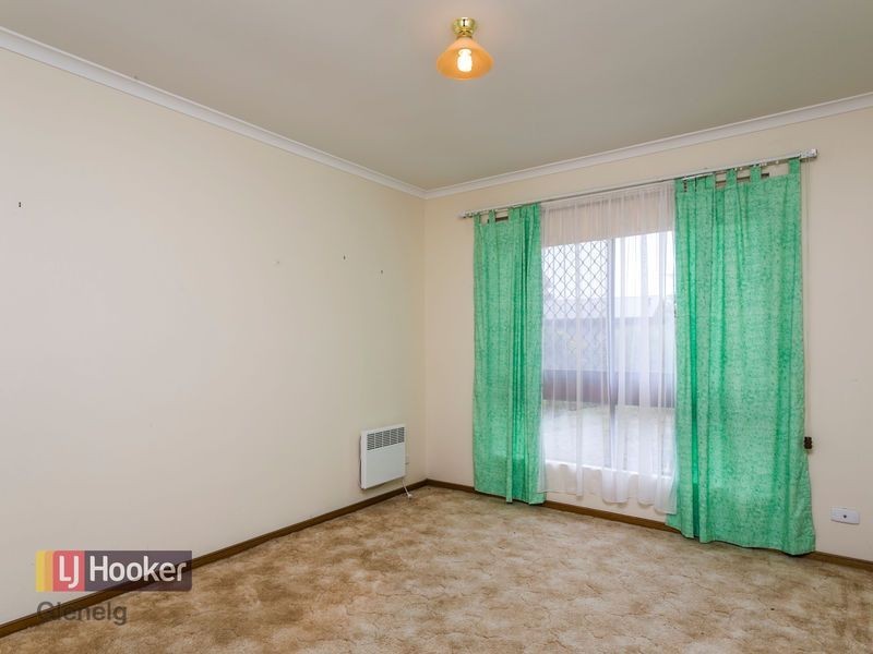 8 Triche Crescent, Hallett Cove SA 5158