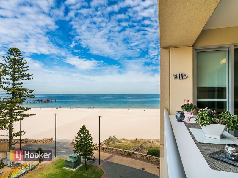 414/19 Holdfast Promenade, Glenelg SA 5045