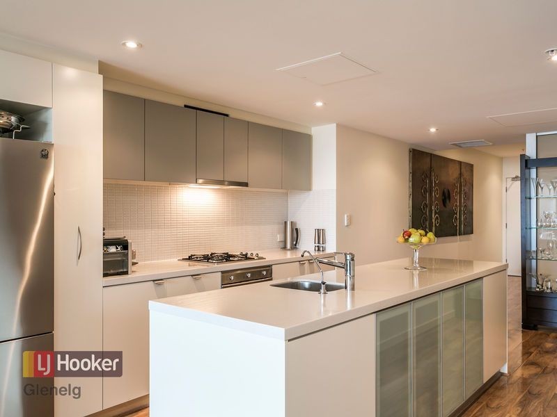 414/19 Holdfast Promenade, Glenelg SA 5045