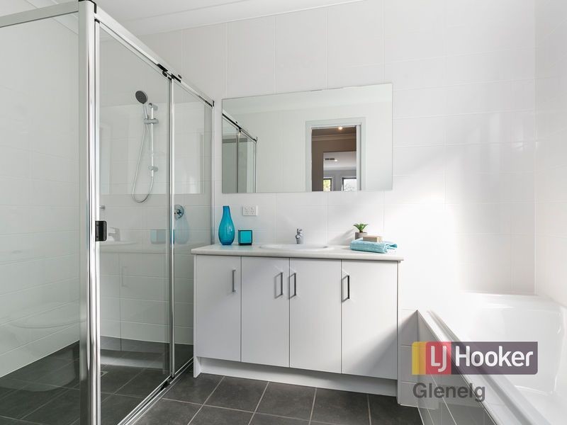 15 & 15A Vinall Street, Dover Gardens SA 5048