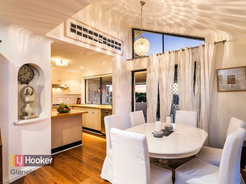 16 Westcliff Court, Marino SA 5049