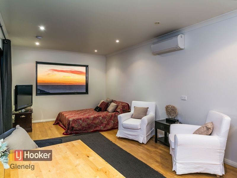 16 Westcliff Court, Marino SA 5049