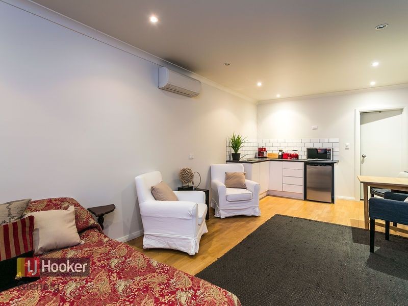 16 Westcliff Court, Marino SA 5049