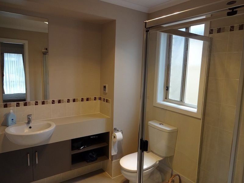 41a Sutton Avenue, Seacombe Gardens SA 5047