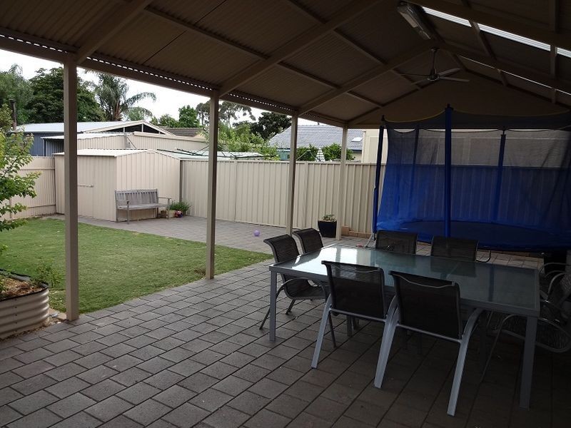 41a Sutton Avenue, Seacombe Gardens SA 5047