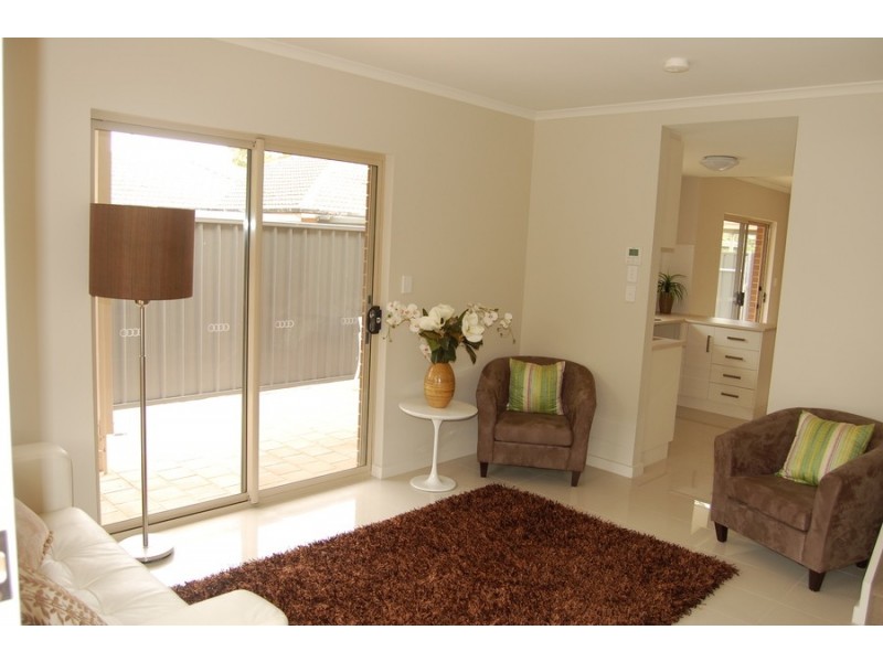 17 Gilbertson Avenue, Morphett Vale SA 5162