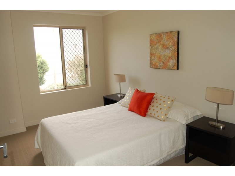 17 Gilbertson Avenue, Morphett Vale SA 5162