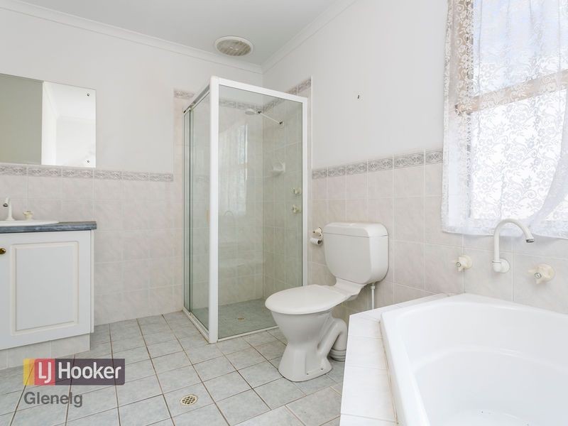 35 Wattle Avenue, Hove SA 5048