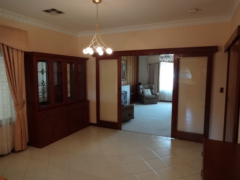 16 Fourth Avenue, Ascot Park SA 5043