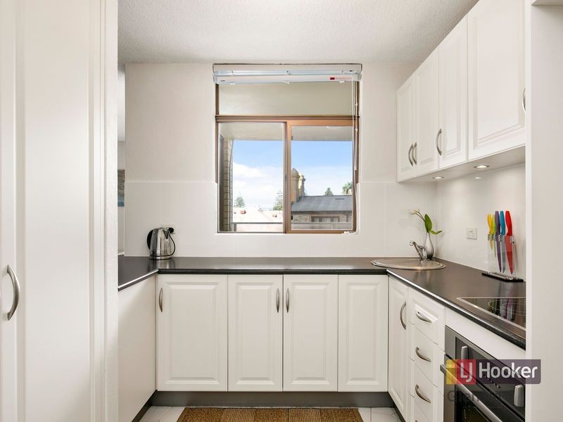 24/13 South Esplanade, Glenelg SA 5045