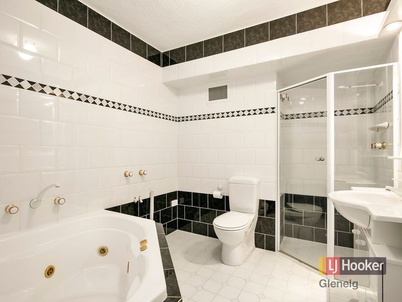 24/13 South Esplanade, Glenelg SA 5045