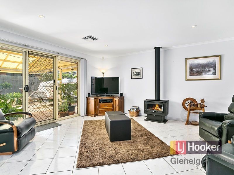 6 Annabelle Drive, Hallett Cove SA 5158