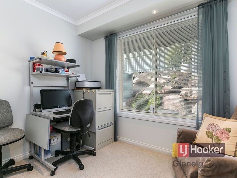 6 Annabelle Drive, Hallett Cove SA 5158