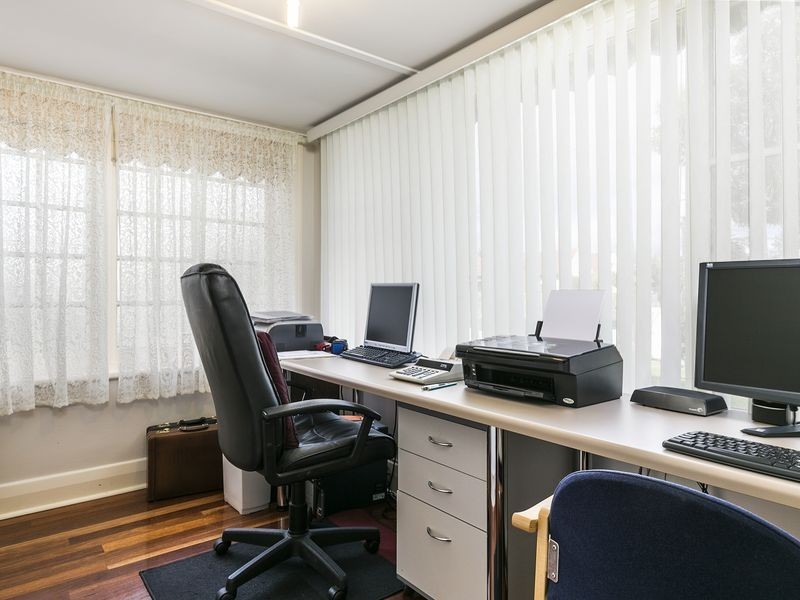 5 Ruthven Avenue, Glandore SA 5037