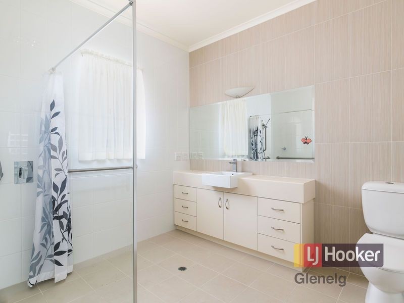 14 Finniss Street, Marion SA 5043