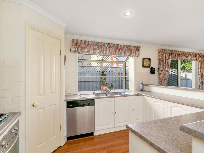 6 Orwin Court, Fulham SA 5024