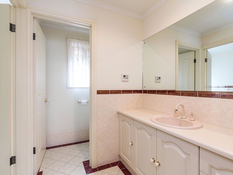 6 Orwin Court, Fulham SA 5024