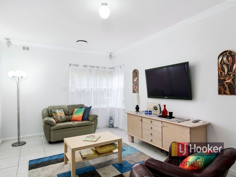 64 Oaklands Road, Somerton Park SA 5044