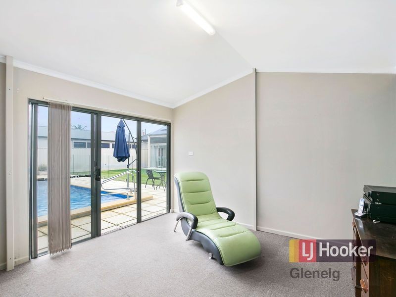 64 Oaklands Road, Somerton Park SA 5044