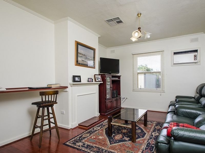 8 Parsons Street, Oaklands Park SA 5046