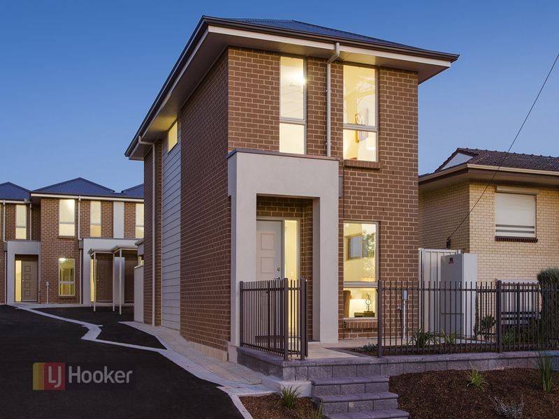 2/17 Gilbertson Avenue, Morphett Vale SA 5162