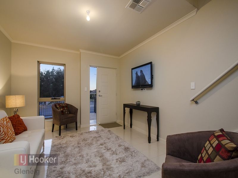 2/17 Gilbertson Avenue, Morphett Vale SA 5162