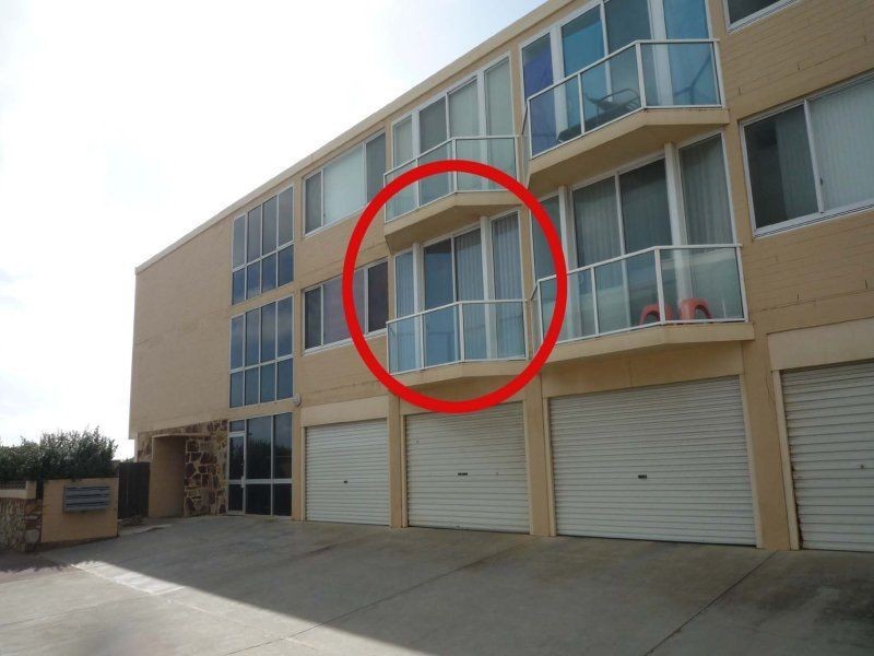 2/41 South Esplanade, Glenelg South SA 5045