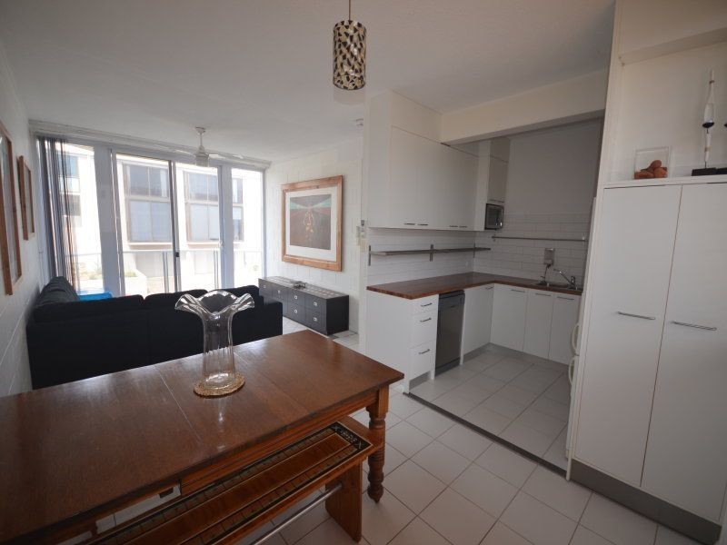 2/41 South Esplanade, Glenelg South SA 5045