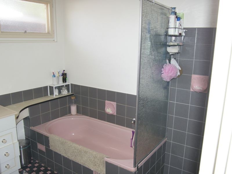 10 Woodland Road, Mitchell Park SA 5043