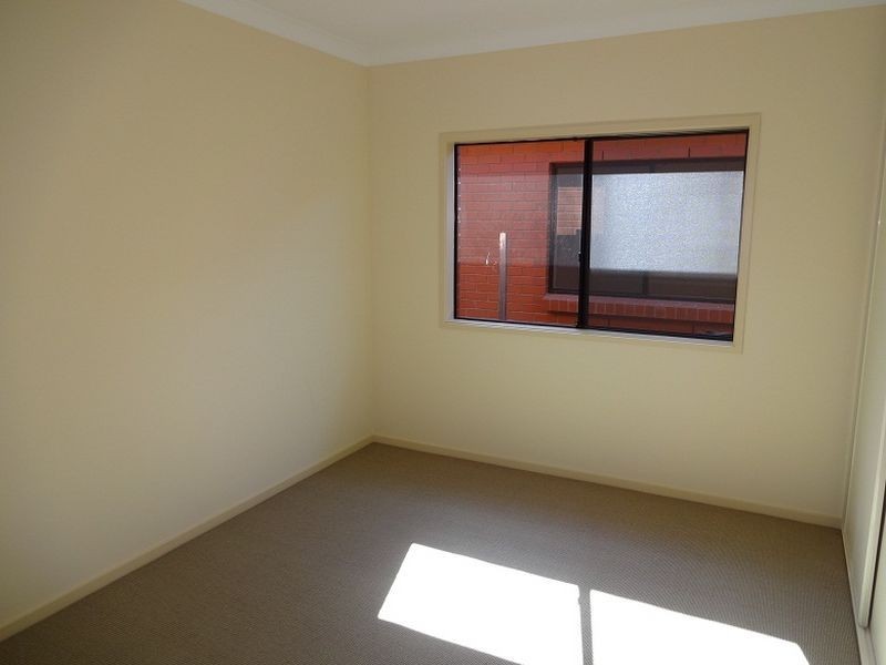 26 White Crescent, Seacombe Gardens SA 5047