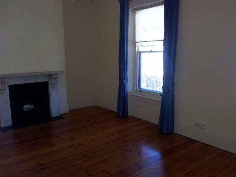 17 St Johns Row, Glenelg SA 5045