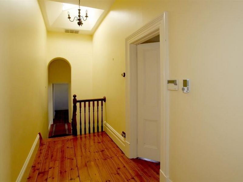 17 St Johns Row, Glenelg SA 5045