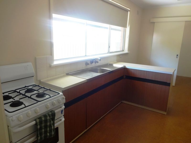 8 Sando Street, Findon SA 5023