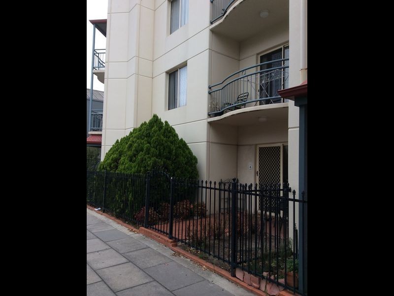 4/177 Angas Street, Adelaide SA 5000