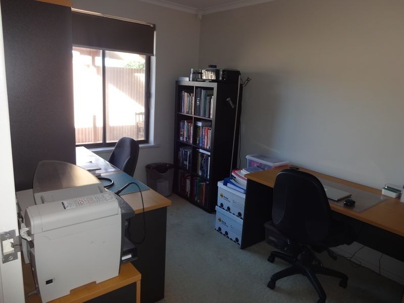 4/11 Cook Crescent, Warradale SA 5046