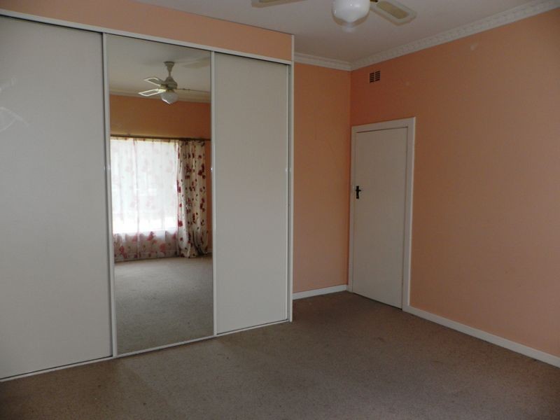 26 East Avenue, Black Forest SA 5035