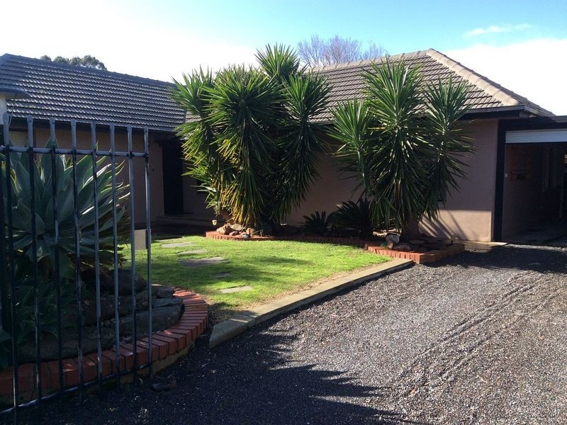 1a Winton Avenue, Warradale SA 5046