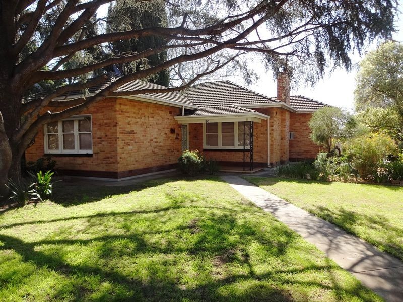 50 Avenue Road, Cumberland Park SA 5041