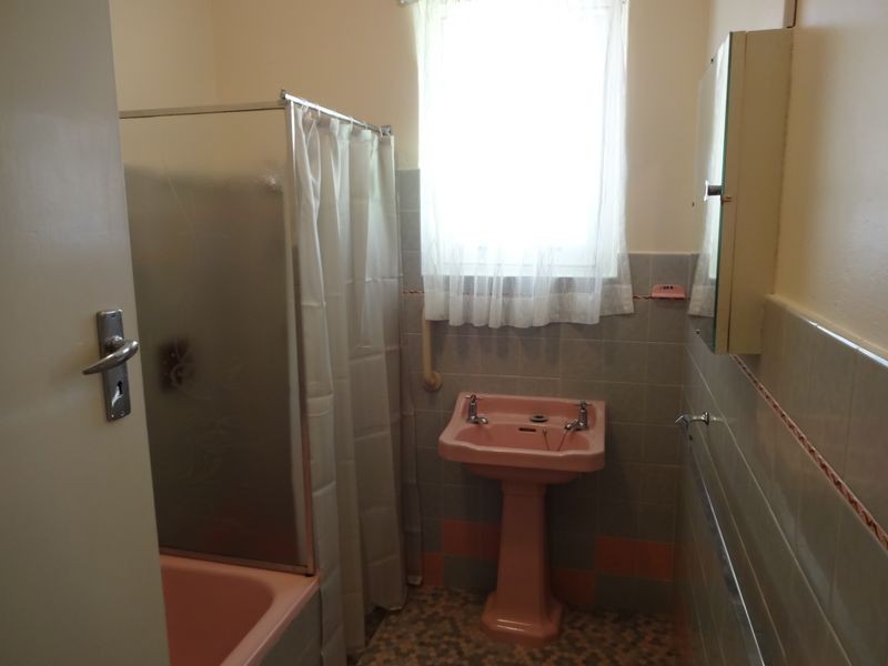 50 Avenue Road, Cumberland Park SA 5041